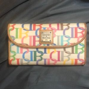 Dooney & Bourke wallet.